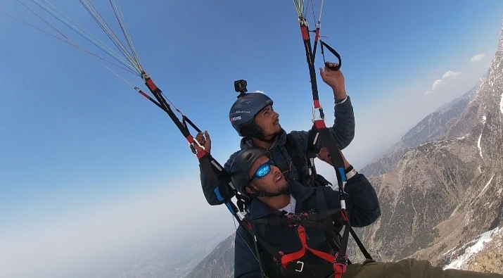 Paragliding in Dharamshala